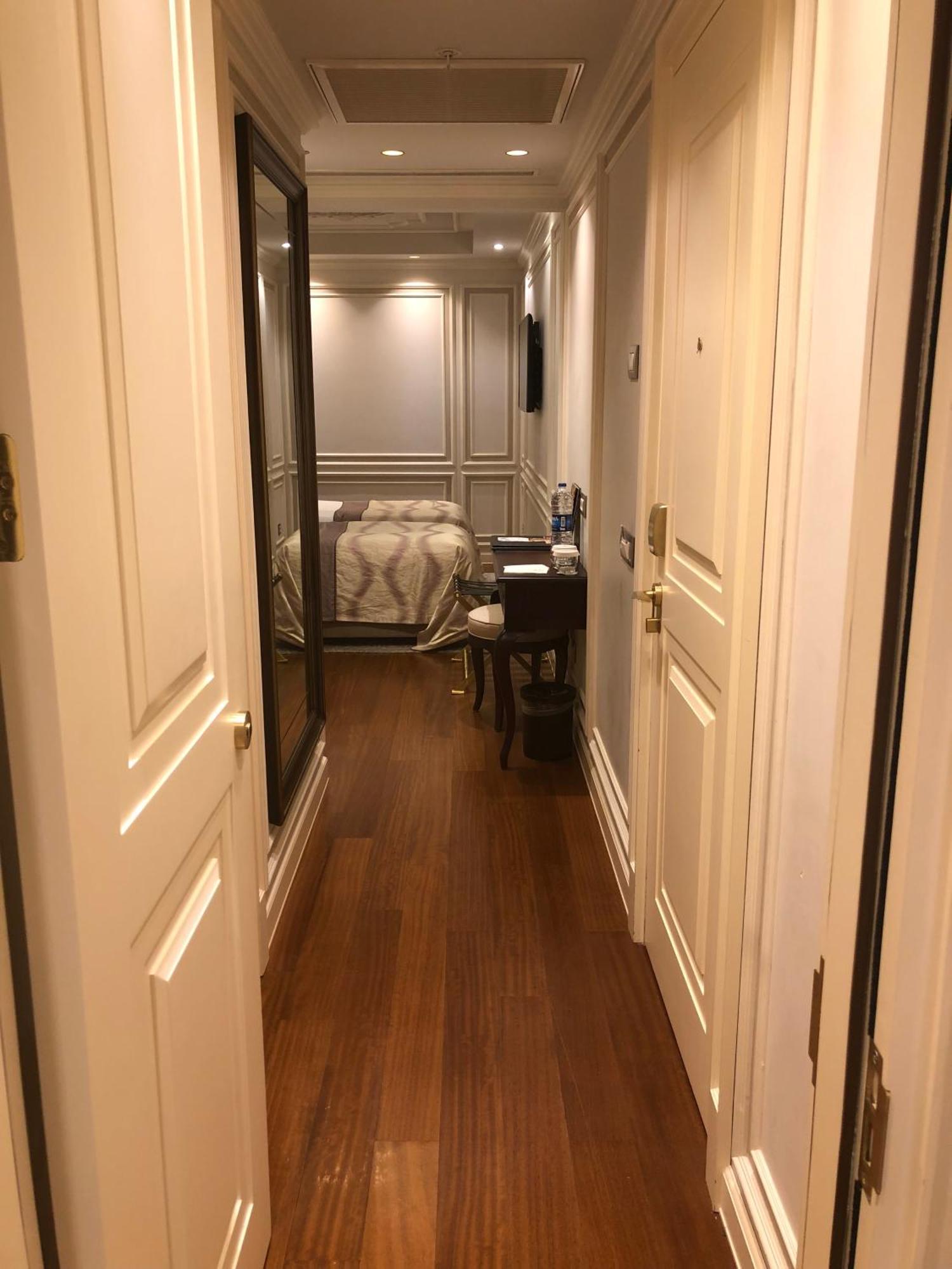Connecting Family Rooms