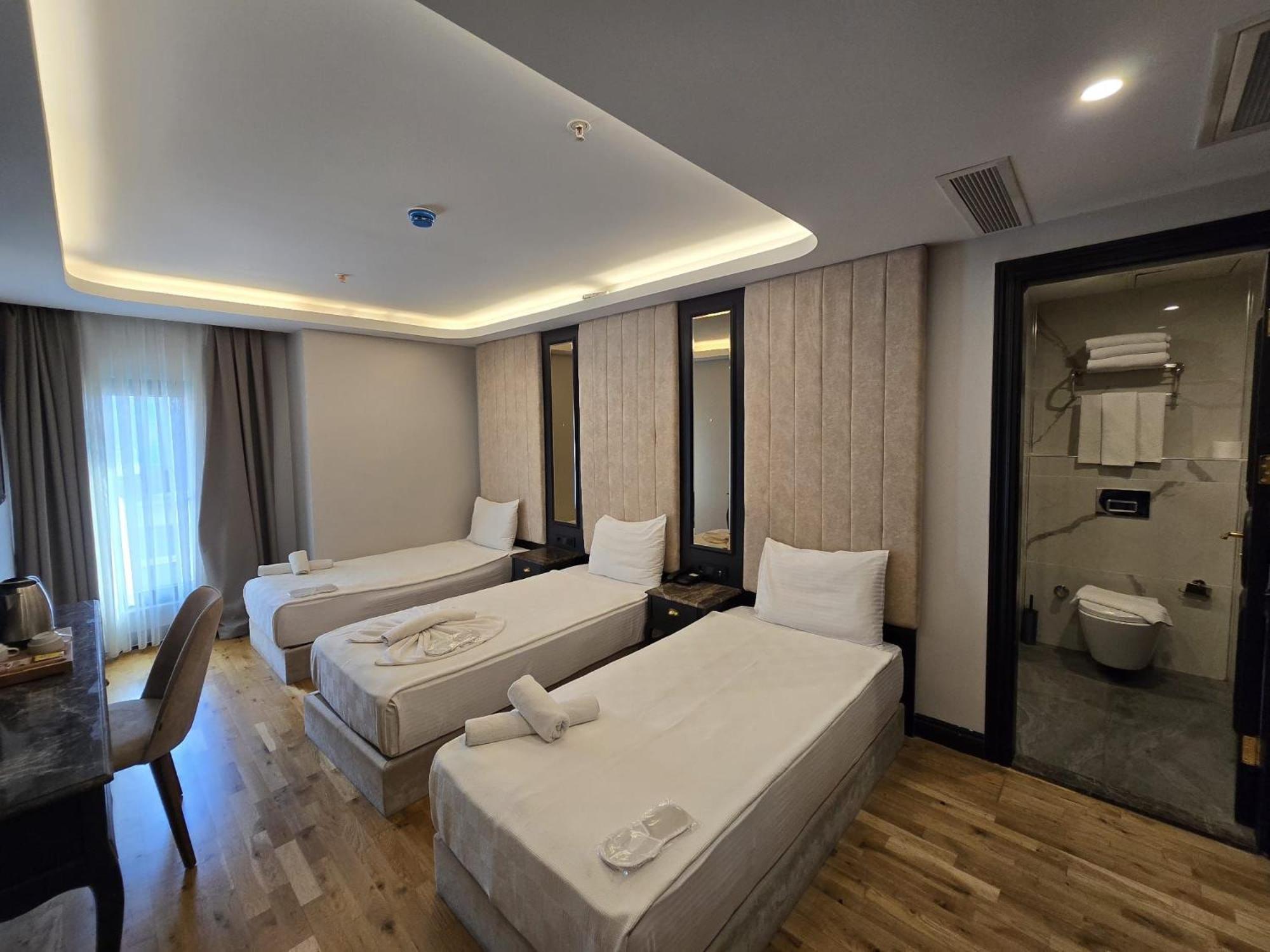Superior Triple Room