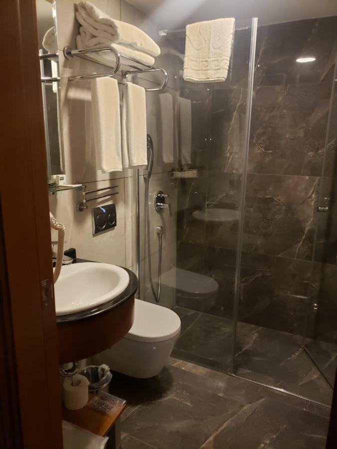 Standard Double or Twin Room Balcony