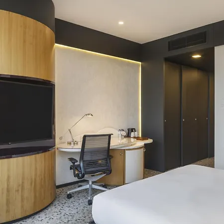 Doubletree By Hilton Istanbul - Moda-2